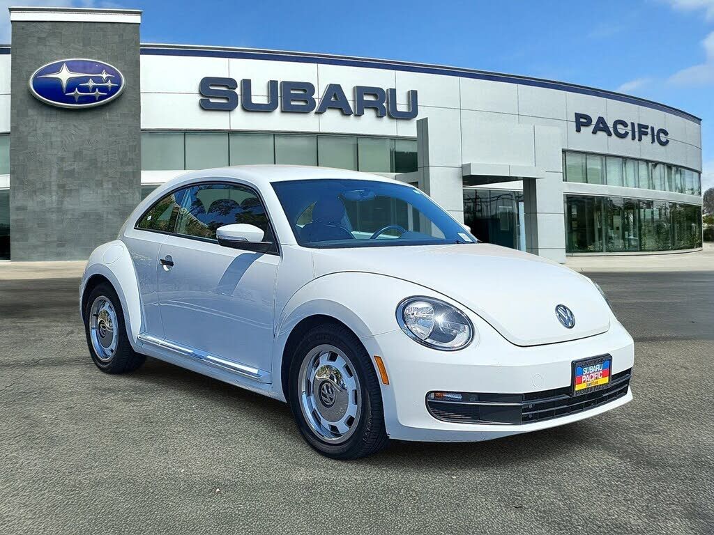 2015 VOLKSWAGEN Beetle