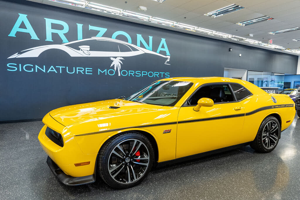 2012 DODGE Challenger