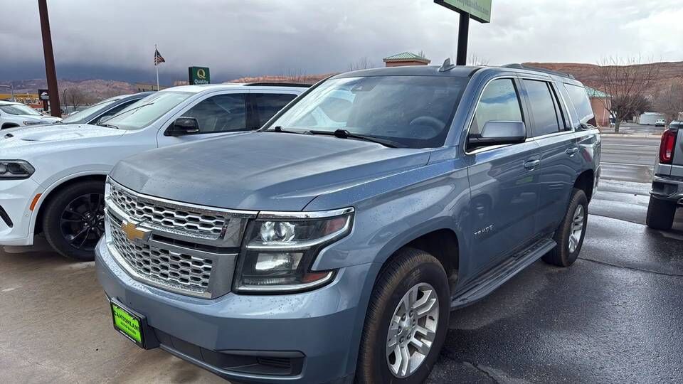 2016 CHEVROLET Tahoe