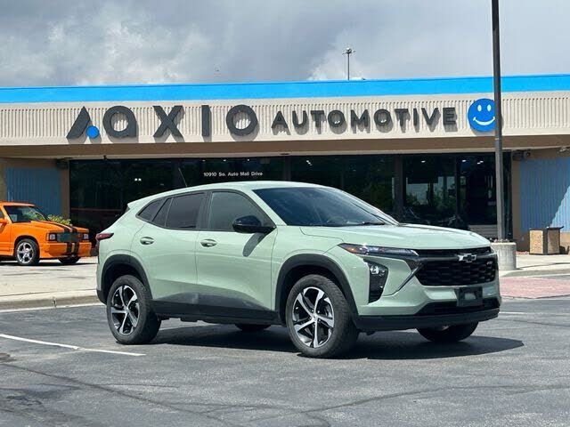 2024 CHEVROLET Trax