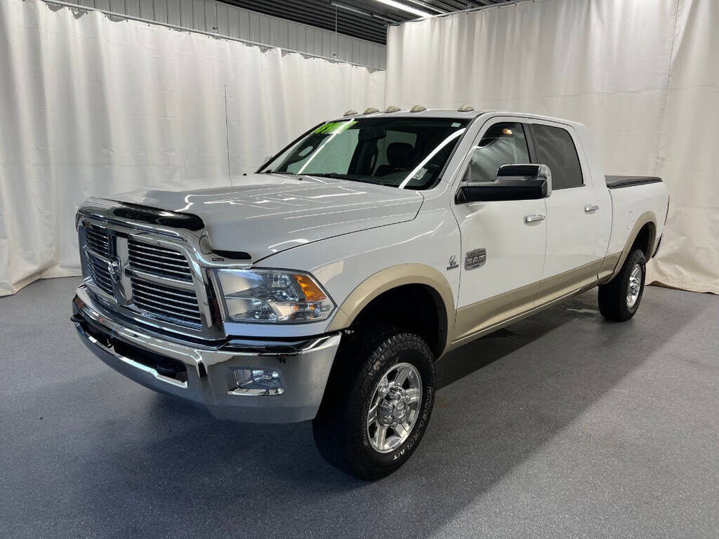 2011 DODGE Ram