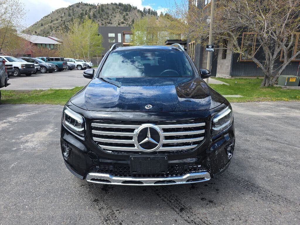 2025 MERCEDES-BENZ GLB-Class