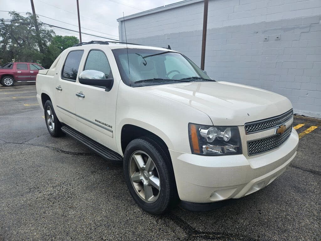 2012 CHEVROLET Avalanche