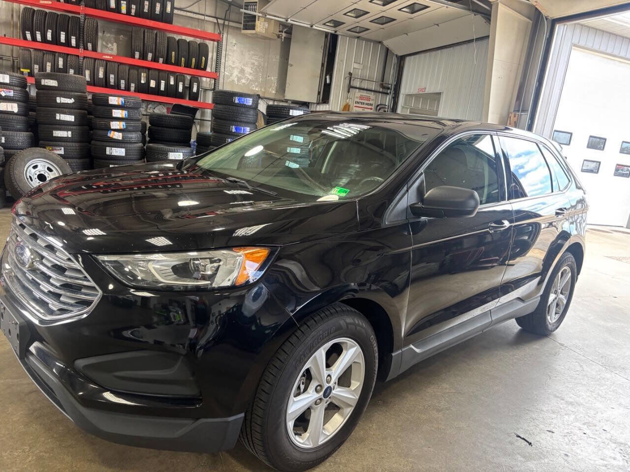 2019 FORD Edge