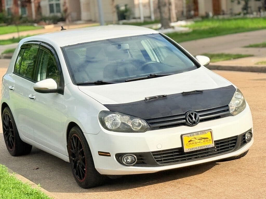 2013 VOLKSWAGEN Golf