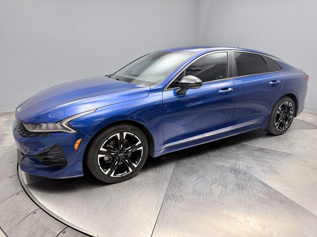 2022 KIA K5