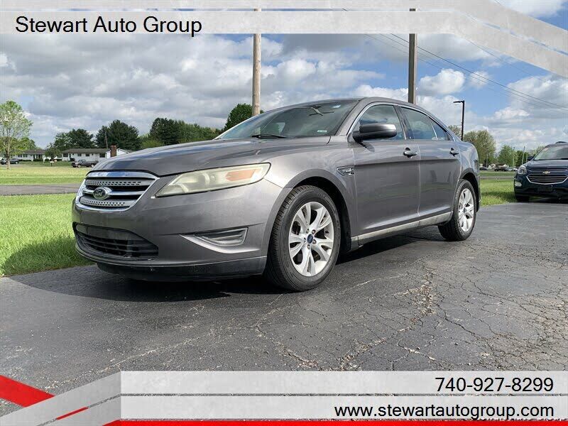 2011 FORD Taurus
