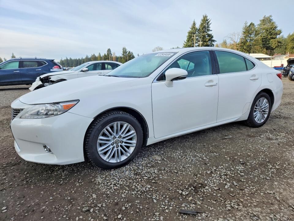 2013 LEXUS ES