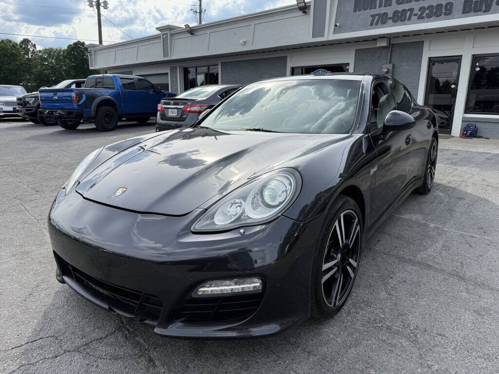 2013 PORSCHE Panamera