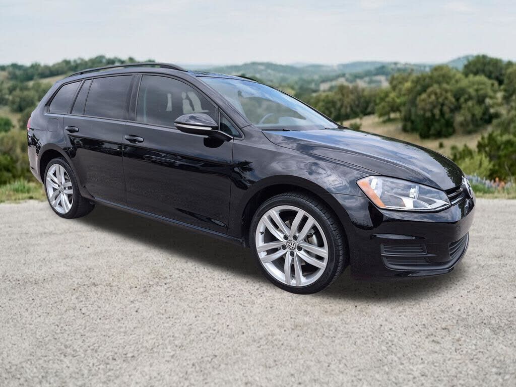 2016 VOLKSWAGEN Golf SportWagen