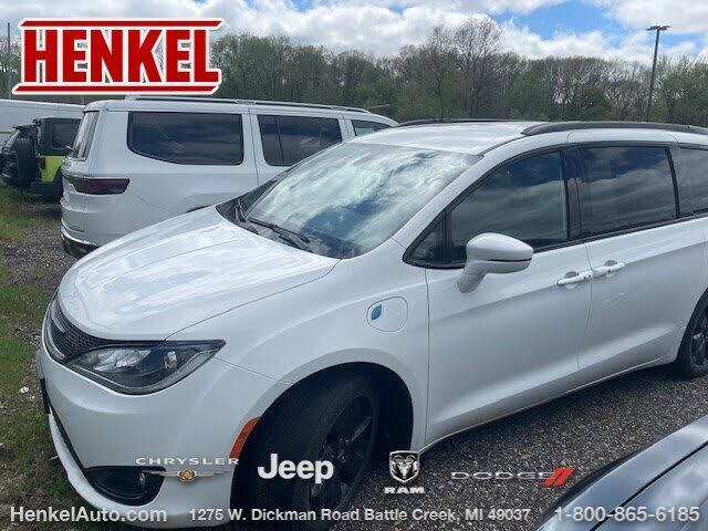 2020 CHRYSLER Pacifica