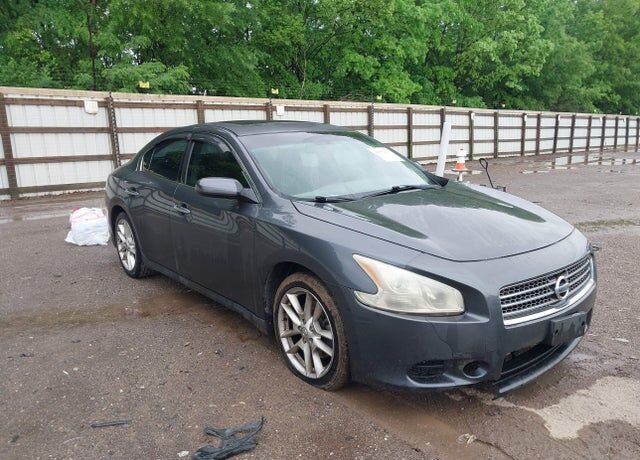 2009 NISSAN Maxima