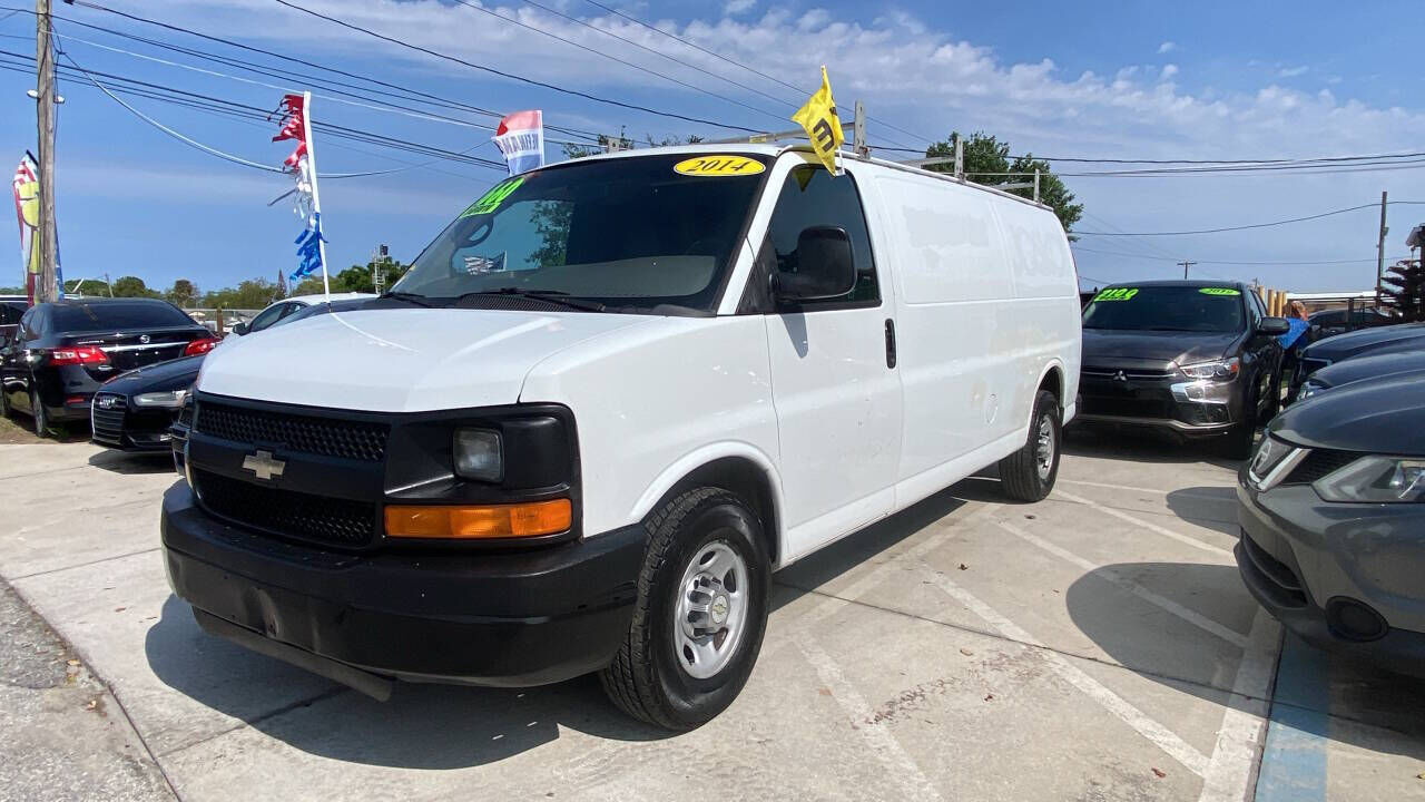 2014 CHEVROLET Express