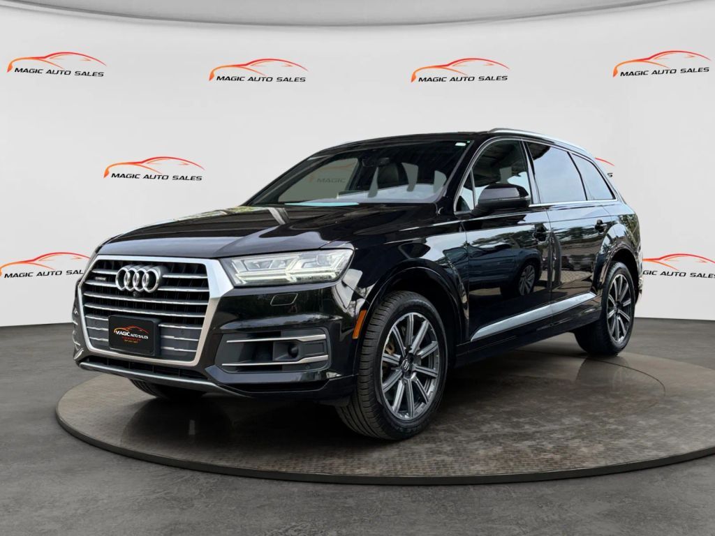2017 AUDI Q7