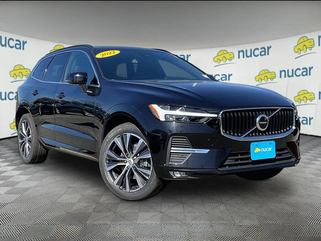 2022 VOLVO XC60