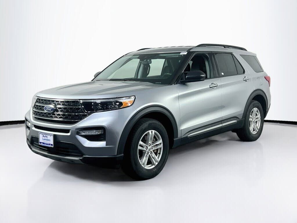 2021 FORD Explorer