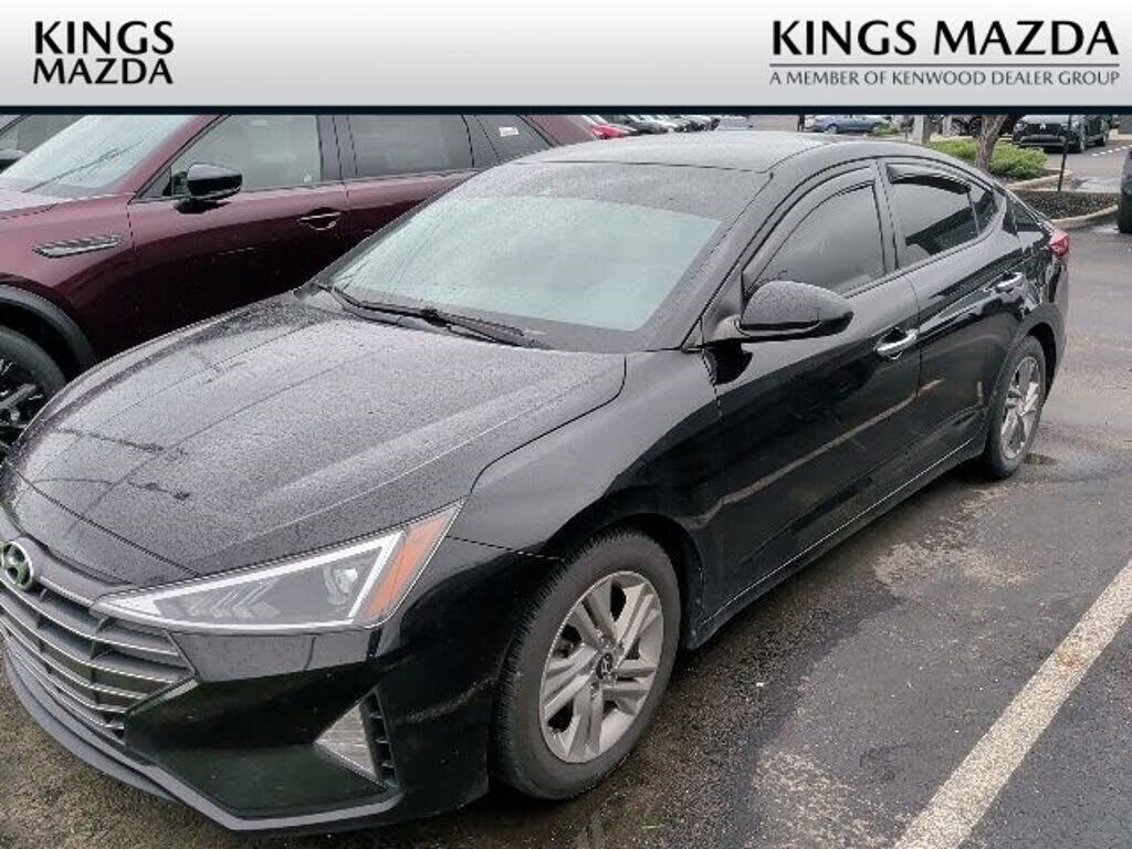 2019 HYUNDAI Elantra