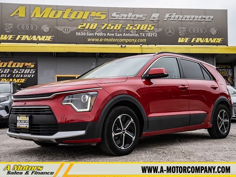 2023 KIA Niro