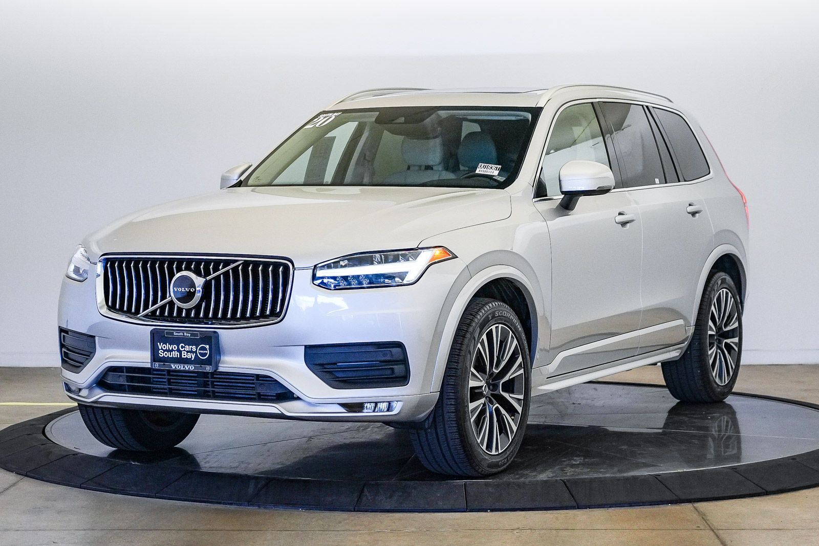 2020 VOLVO XC90