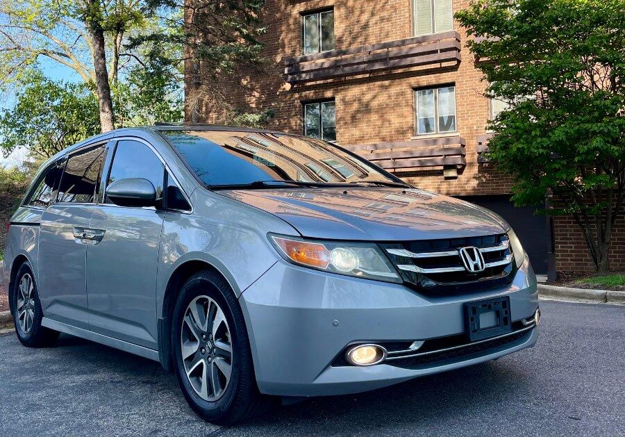 2016 HONDA Odyssey