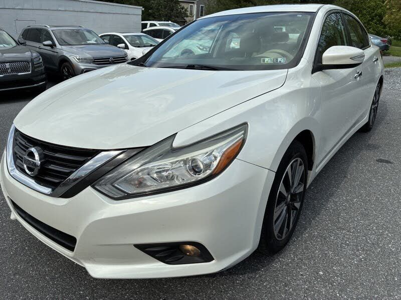 2016 NISSAN Altima