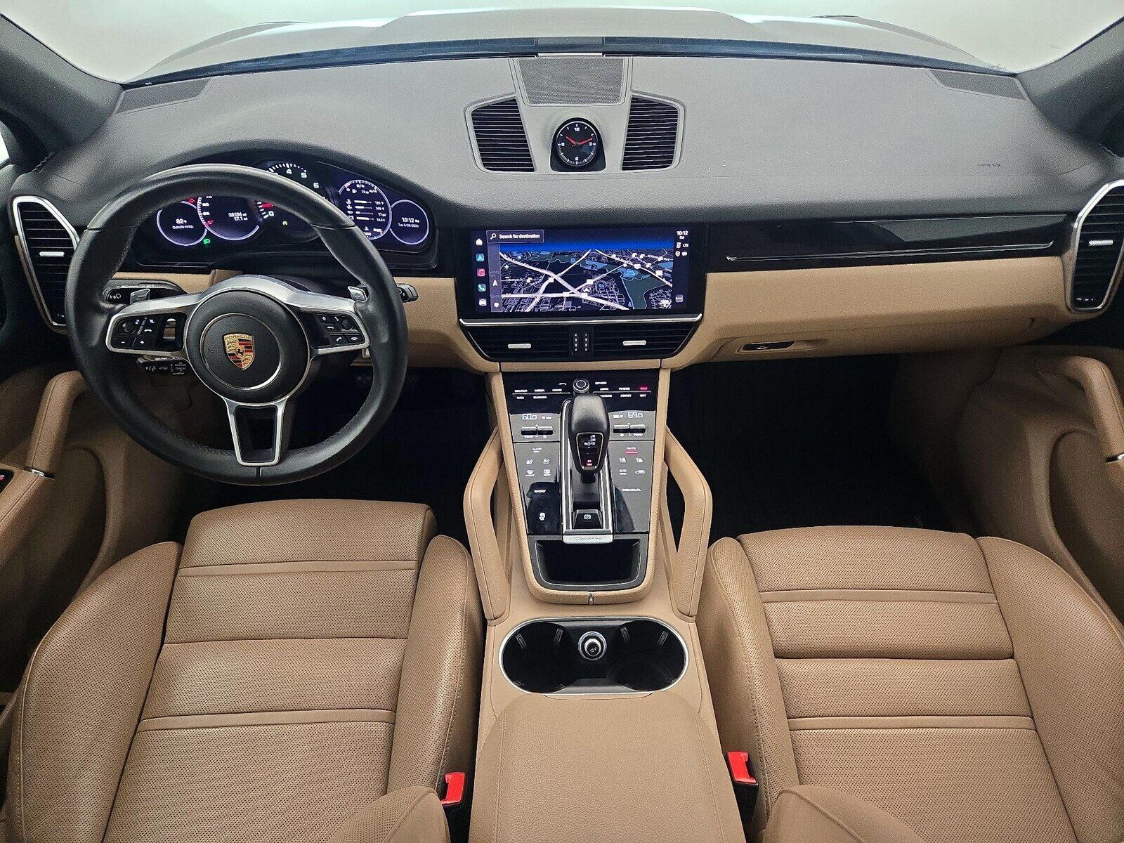 2023 PORSCHE Cayenne