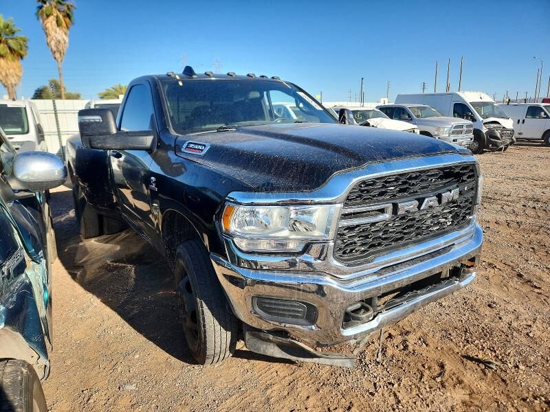 2023 RAM 3500