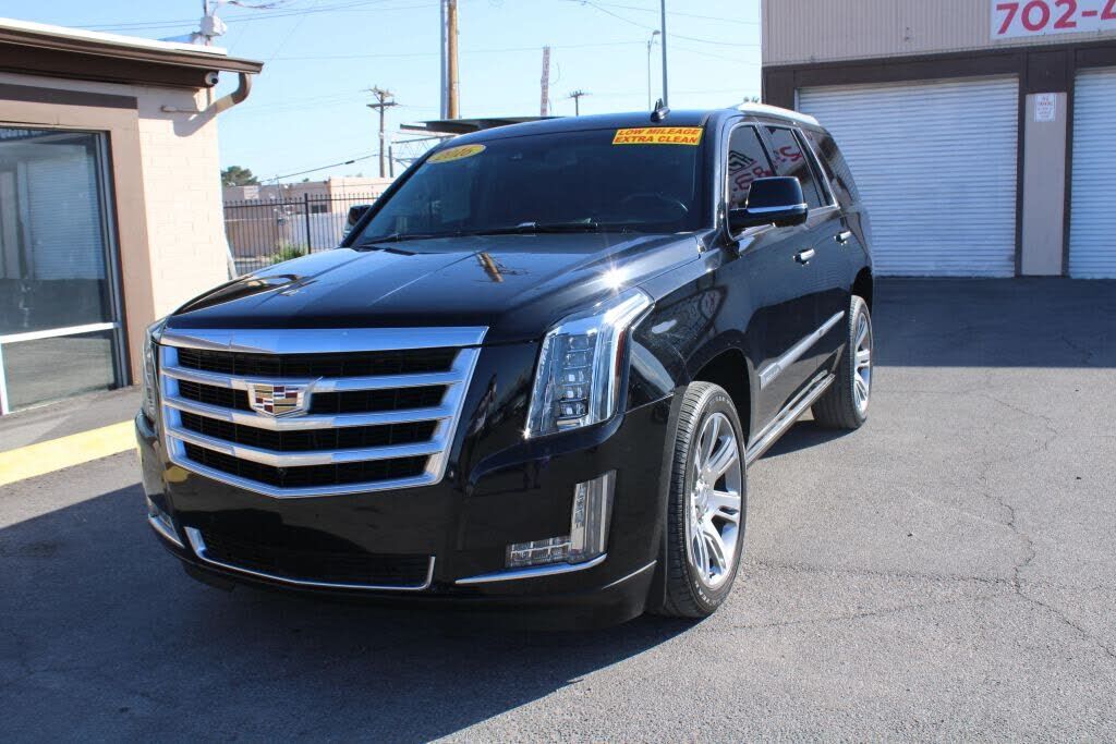 2016 CADILLAC Escalade