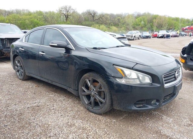 2014 NISSAN Maxima
