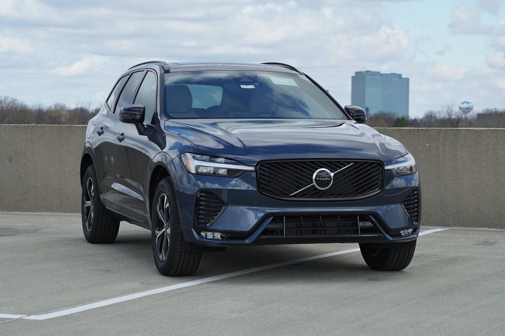 2026 VOLVO XC60