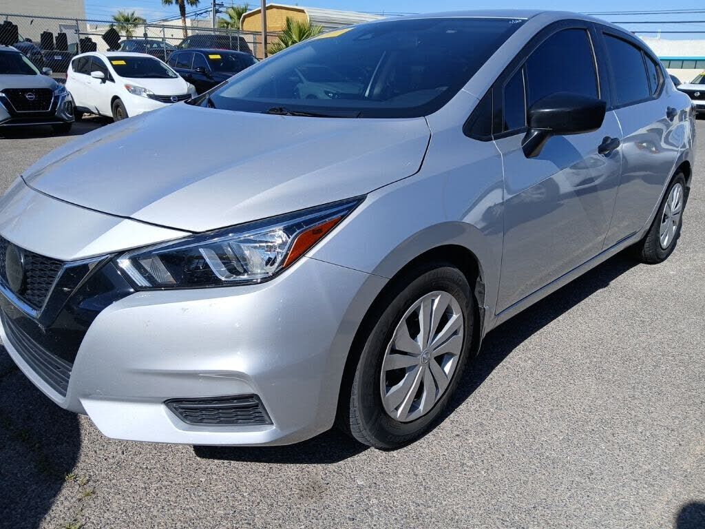 2020 NISSAN Versa