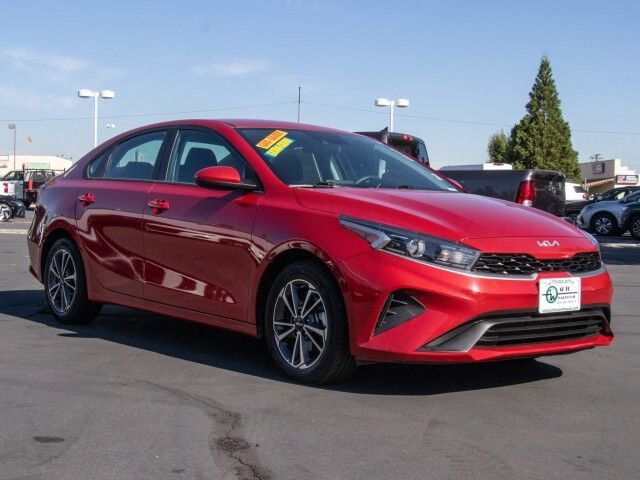 2023 KIA Forte