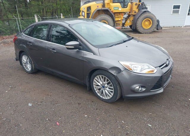 2012 FORD Focus