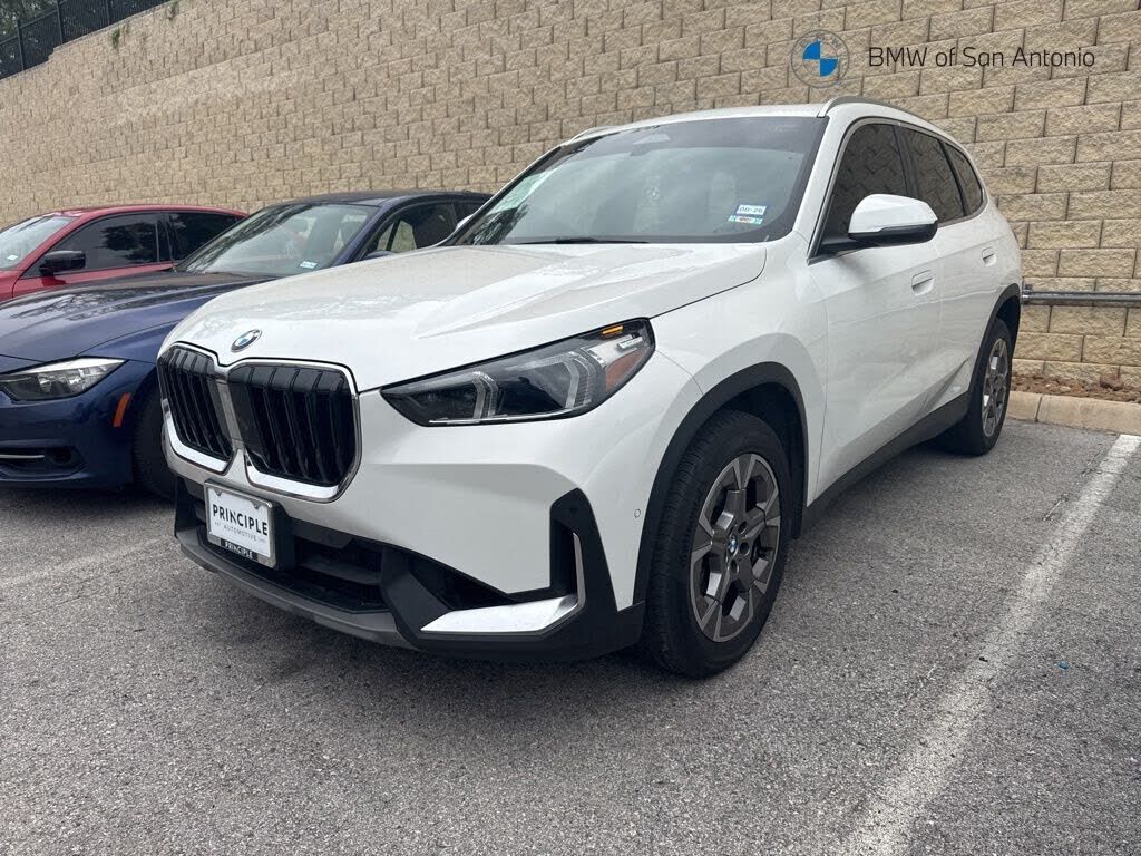 2023 BMW X1