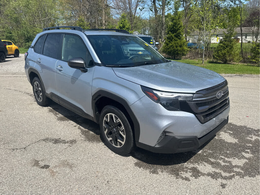 2025 SUBARU Forester