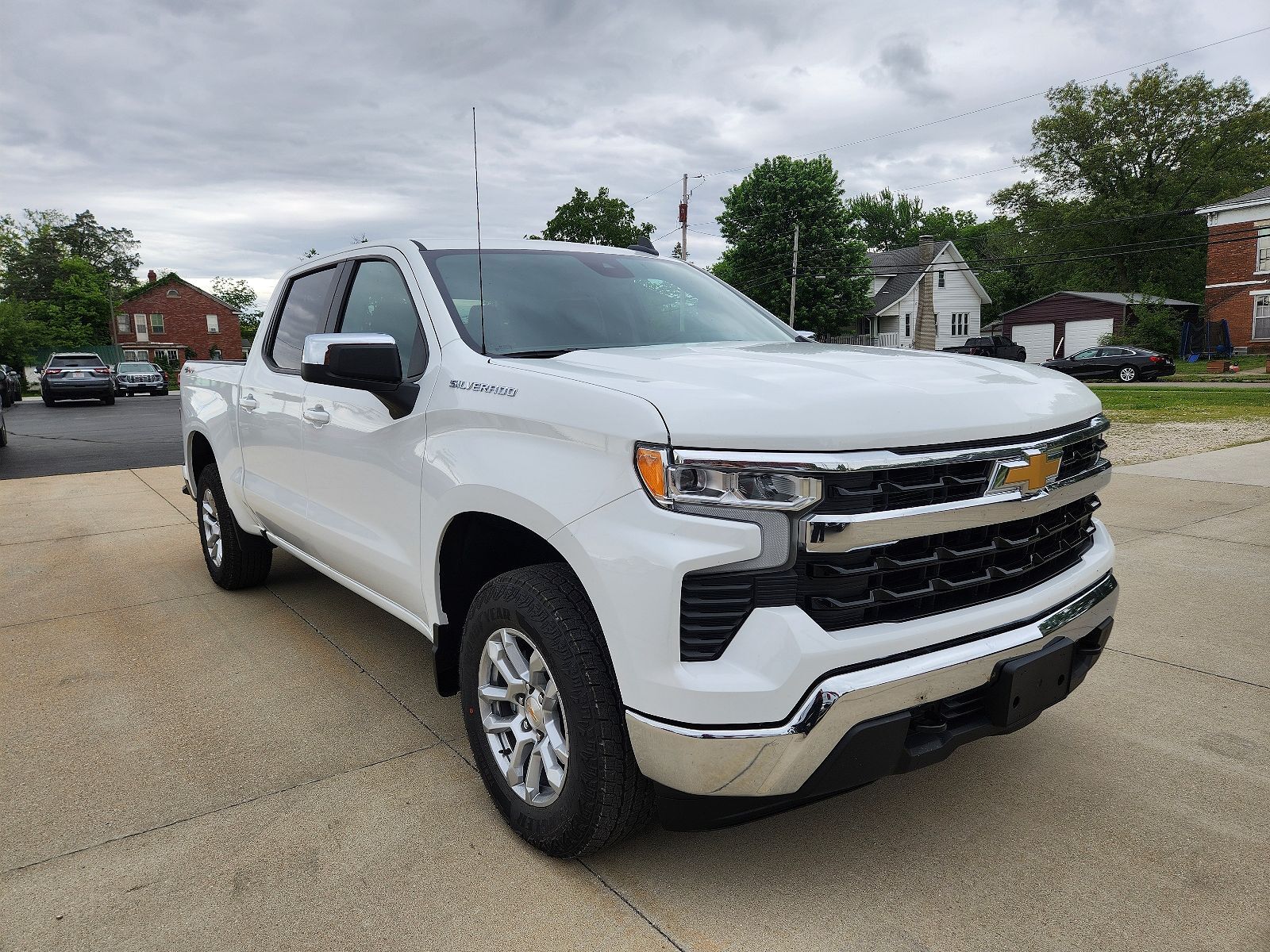 2026 CHEVROLET Silverado