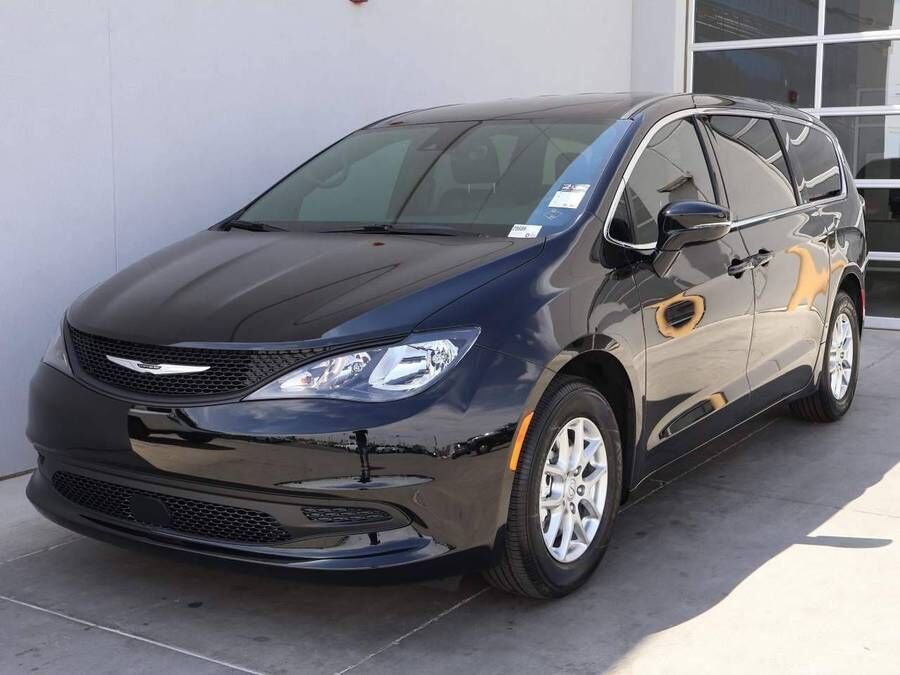 2026 CHRYSLER Voyager