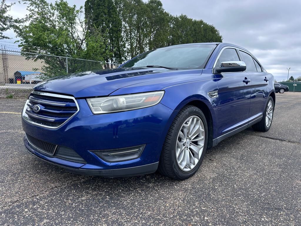 2015 FORD Taurus