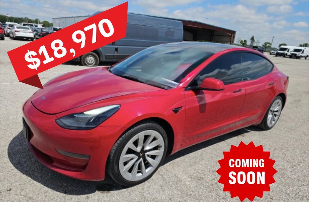 2022 TESLA Model 3