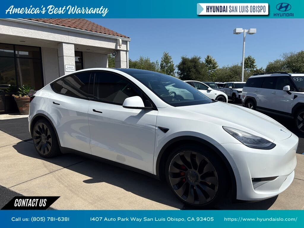 2021 TESLA Model Y