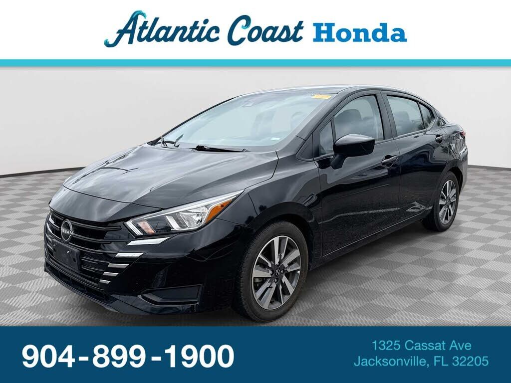 2023 NISSAN Versa