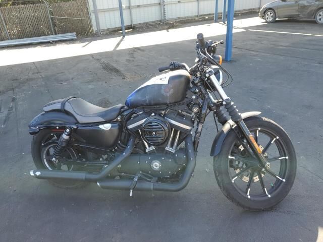 2022 HARLEY DAVIDSON Iron 883