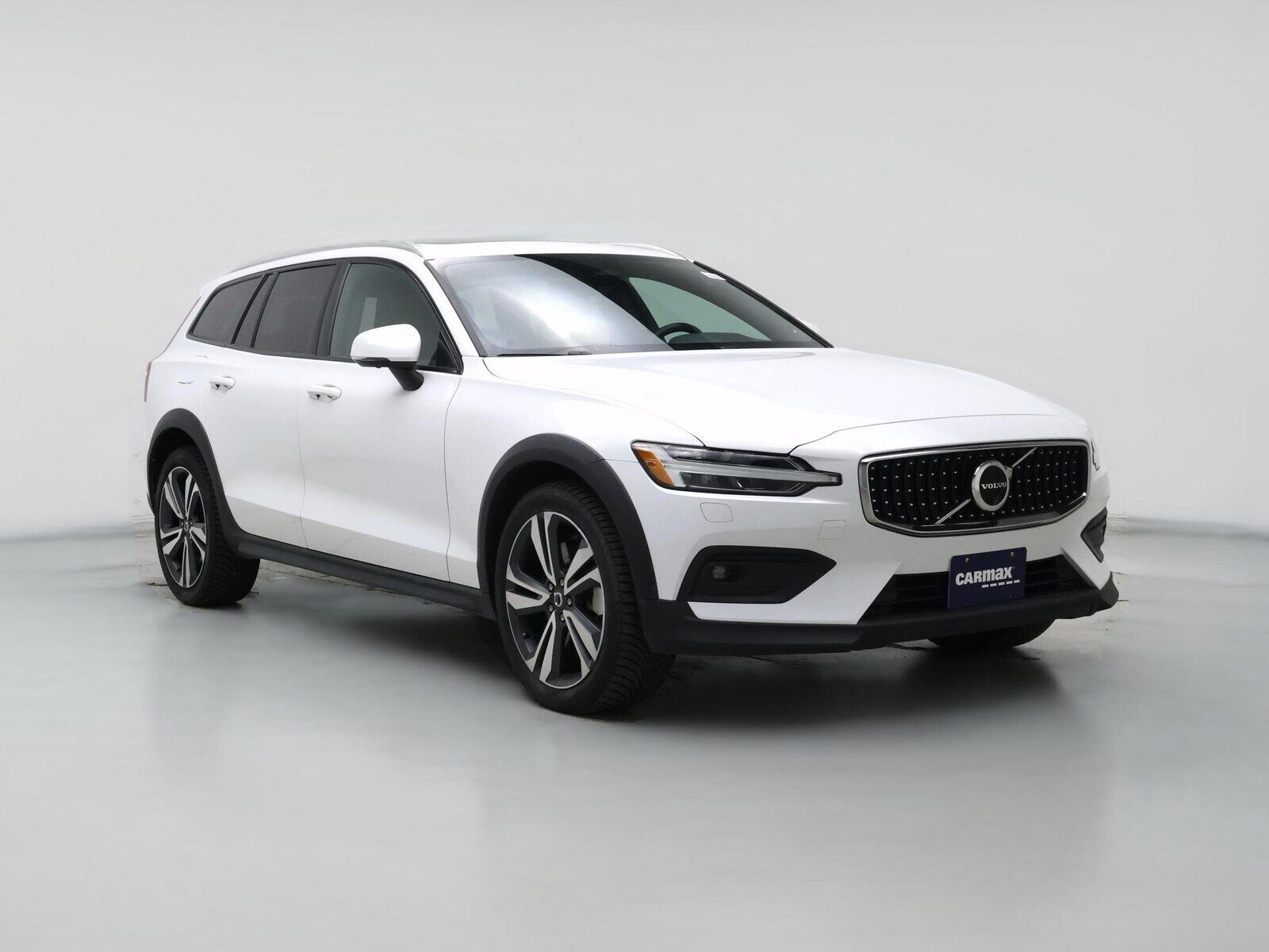 2024 VOLVO V60CC