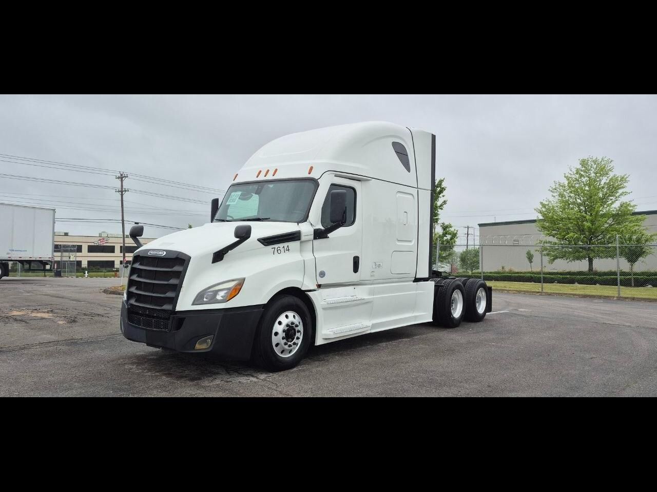2021 FREIGHTLINER New Cascadia 126" Sleepercab
