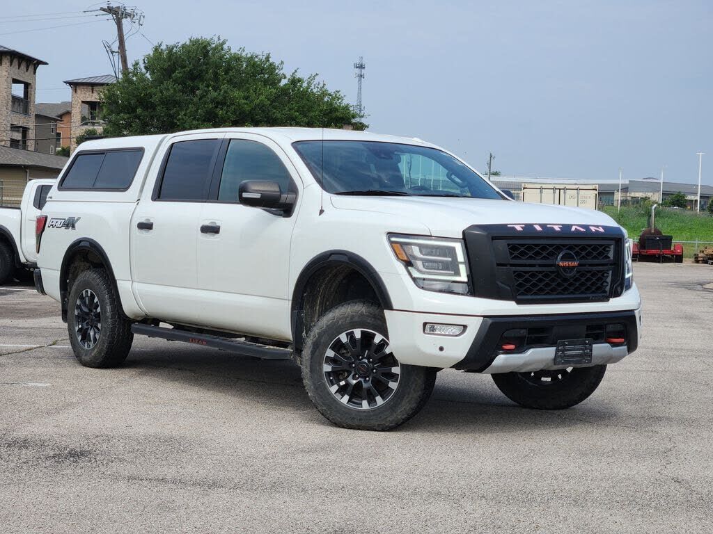 2020 NISSAN Titan