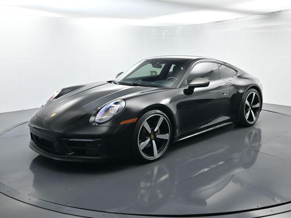 2024 PORSCHE 911