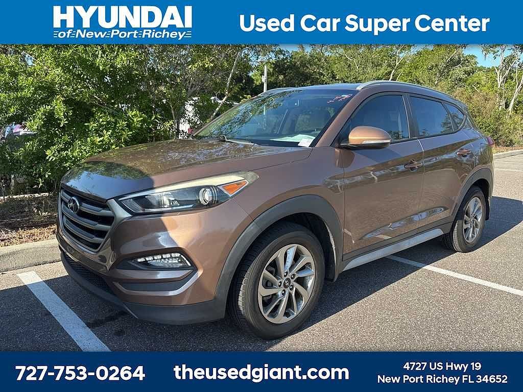 2017 HYUNDAI Tucson