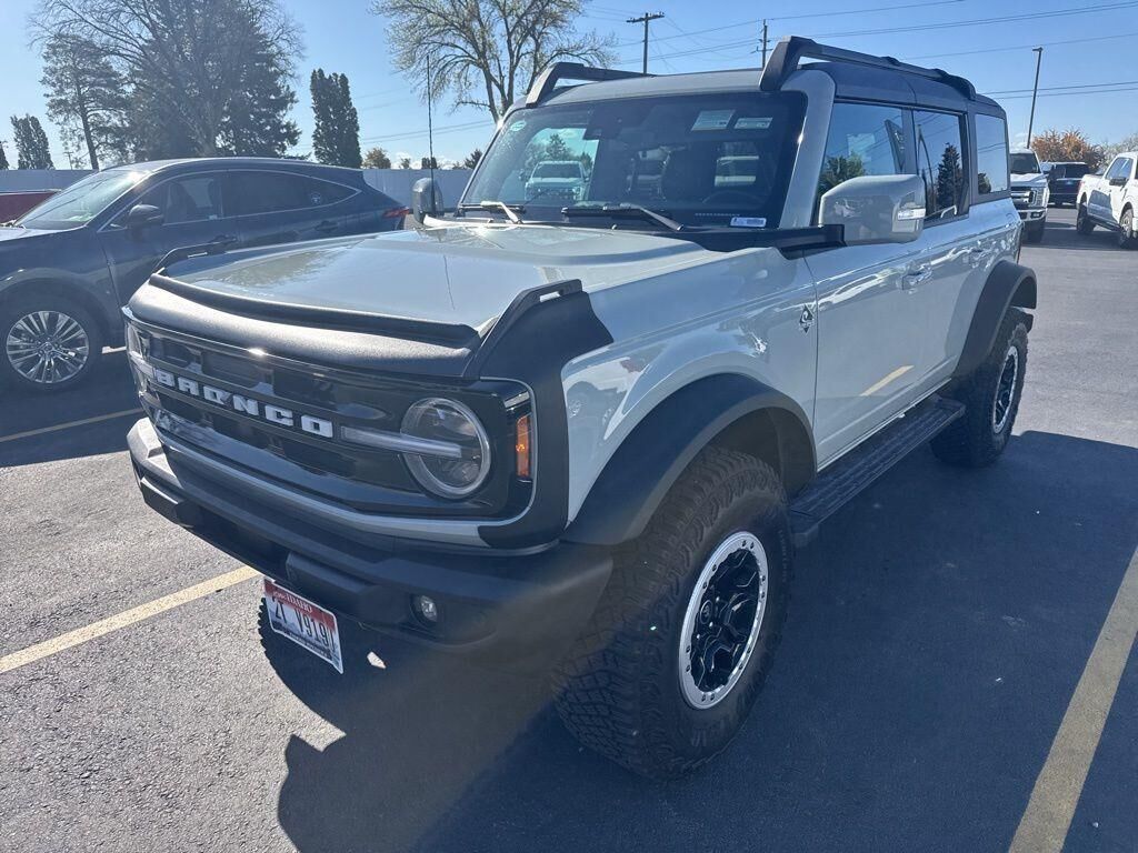 2024 FORD Bronco
