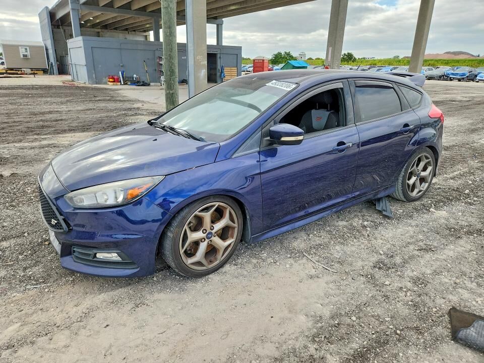 2017 FORD Focus
