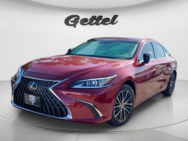 2024 LEXUS ES